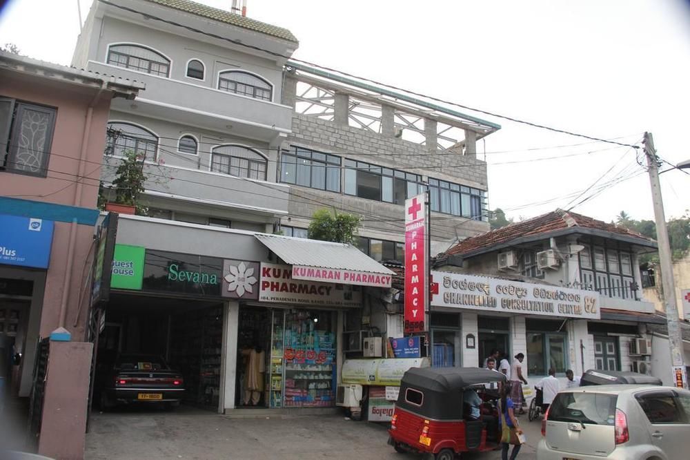 Sevana City Hotel Kandy Exterior photo